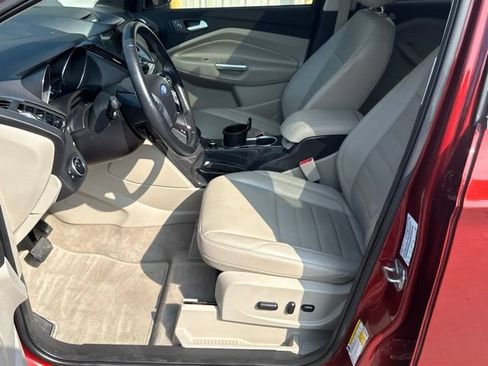 Used 2016 Ford Escape Titanium AWD/4WD image 14