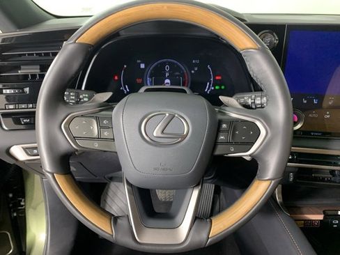 Used 2024 Lexus RX 350 Premium Plus w/ Convenience Package image 7