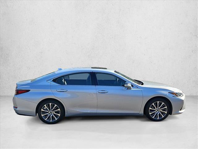 Used 2020 Lexus ES 350 w/ Premium Package FWD image 4