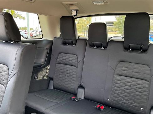 New 2026 Nissan Pathfinder SV image 19