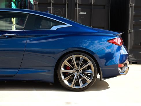 Used 2019 INFINITI Q60 Red Sport 400 RWD image 29