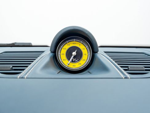 Used 2021 Porsche 911 Turbo S image 32