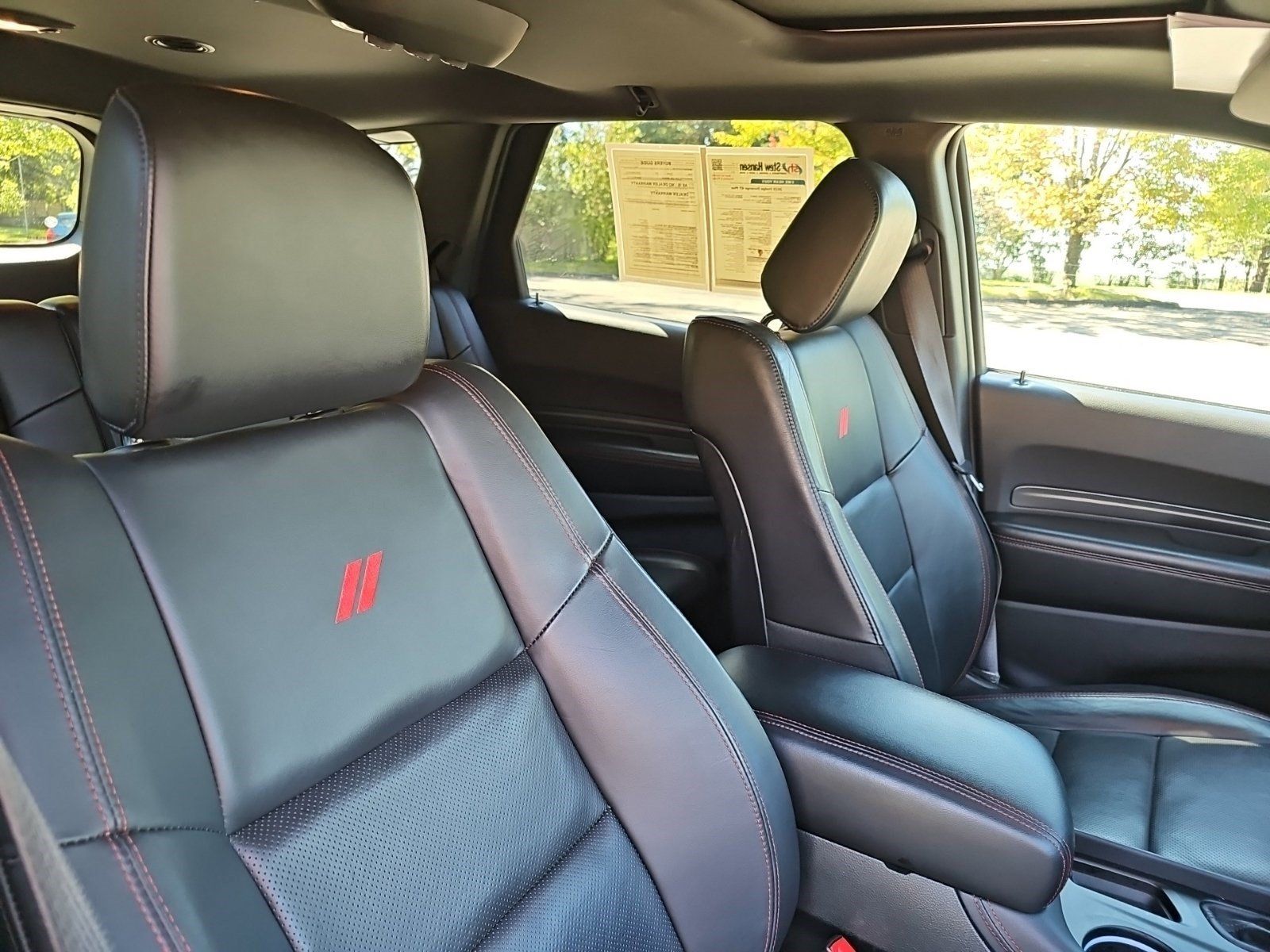 Used 2025 Dodge Durango GT AWD/4WD image 11
