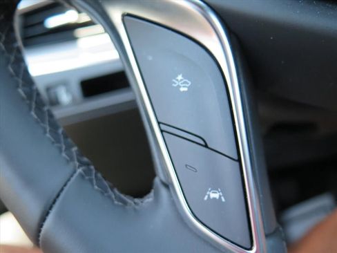 New 2026 Cadillac XT5 Luxury AWD/4WD image 19