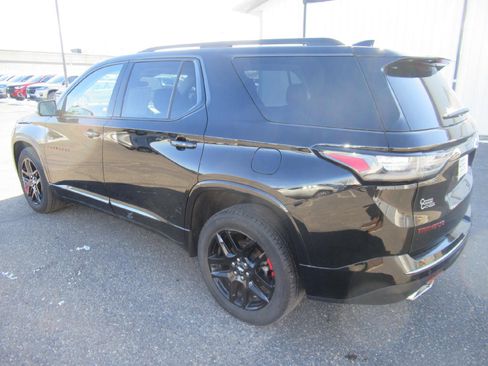 Used 2020 Chevrolet Traverse Premier w/ Redline Edition image 7