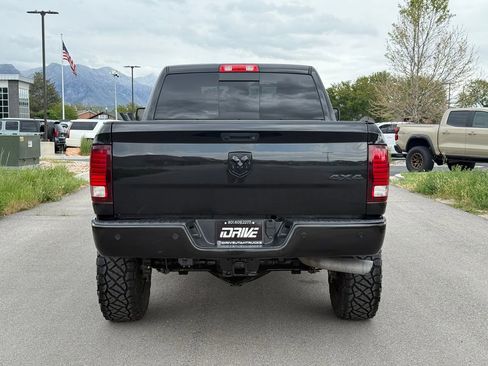 Used 2018 RAM 2500 Laramie w/ Sport Appearance Group AWD/4WD image 11