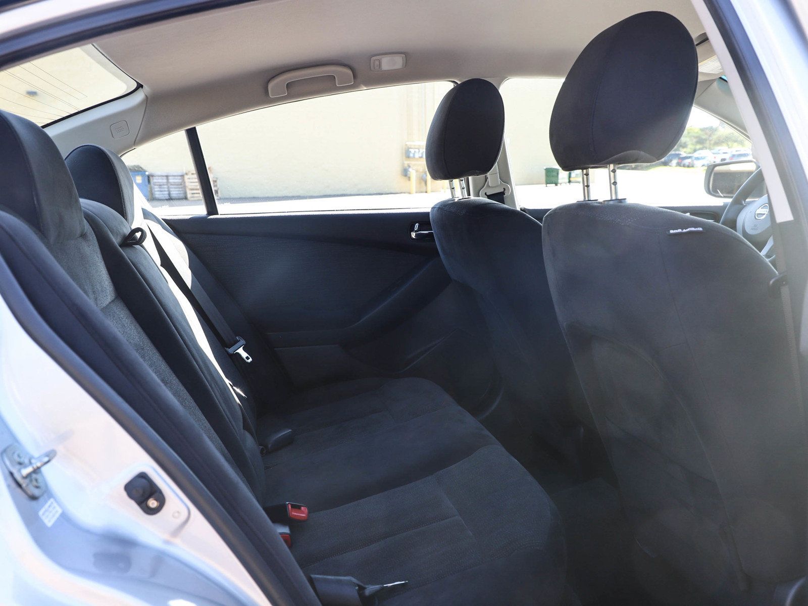 Used 2012 Nissan Altima 2.5 S FWD image 12