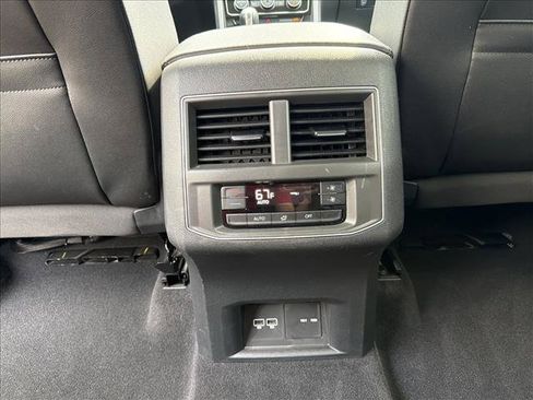 Used 2019 Volkswagen Atlas SEL AWD/4WD image 24