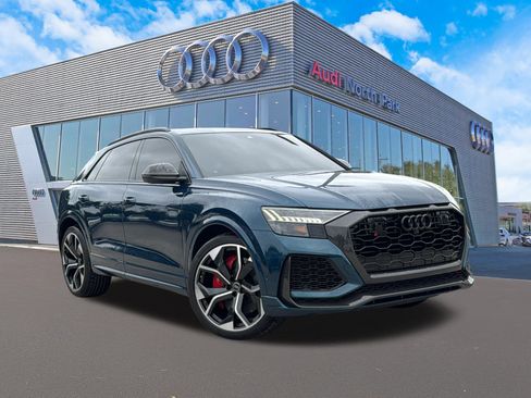Used 2022 Audi RS Q8 image 1