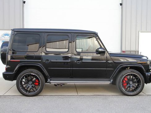Used 2020 Mercedes-Benz G 63 AMG 4MATIC w/ G Manufaktur Interior Package image 8