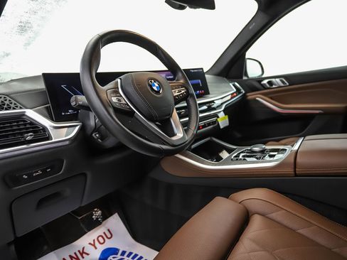 Certified 2024 BMW X5 xDrive40i w/ Parking Assistance Package image 10