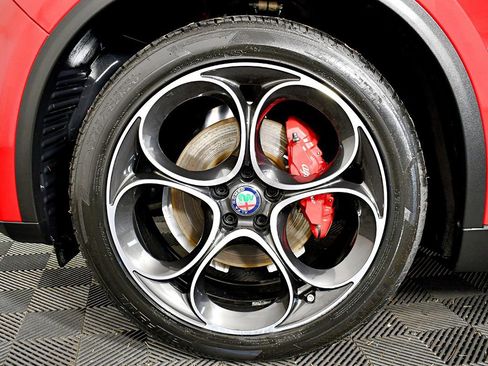 Used 2019 Alfa Romeo Stelvio Ti Sport w/ Quick Order Package 22S Sport image 50