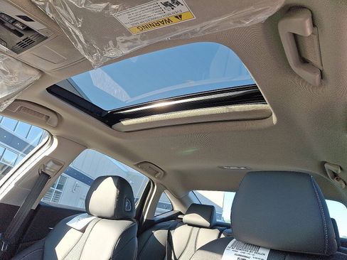 New 2025 Acura TLX w/ Technology Package image 10