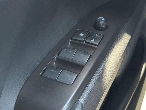 Used 2024 Toyota Camry SE image 21