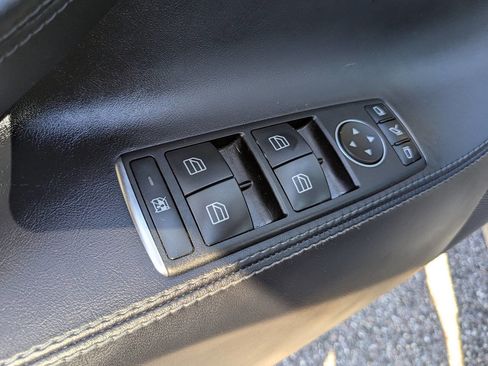 Used 2018 Tesla Model S 100D image 22