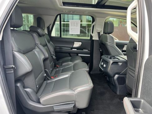 Certified 2025 Ford Expedition Max Active AWD/4WD image 20