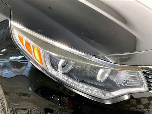 Used 2016 Kia Optima EX image 26