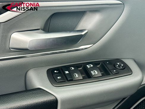 Used 2021 RAM 1500 Big Horn AWD/4WD image 22