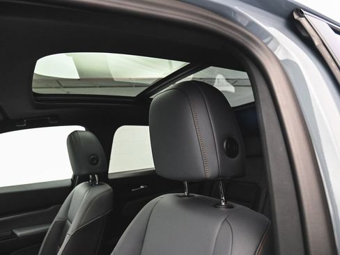 Used 2025 Honda Prologue Touring image 30