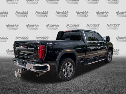 Used 2025 GMC Sierra 2500 SLT w/ SLT Premium Package AWD/4WD image 10