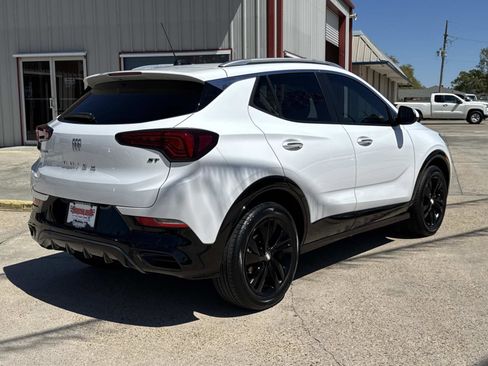 Used 2024 Buick Encore GX Sport Touring w/ Comfort Package image 7