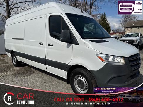Used 2023 Mercedes-Benz Sprinter 2500 image 1