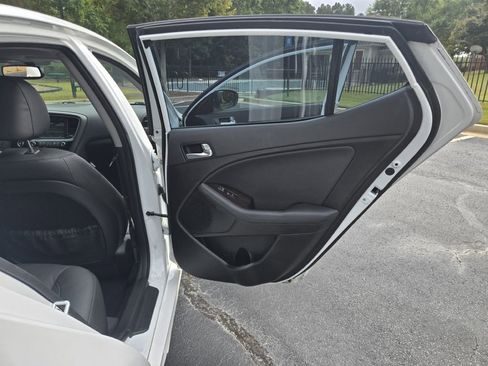 Used 2015 Kia Optima EX w/ EX Premium Package image 16