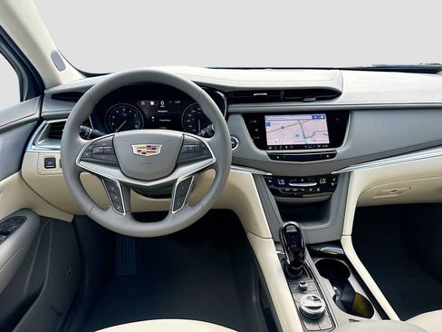 New 2025 Cadillac XT5 Premium Luxury w/ Technology Package image 24