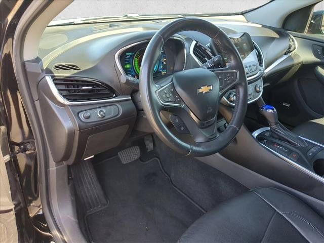 Used 2017 Chevrolet Volt Premier w/ Driver Confidence II Package FWD image 10