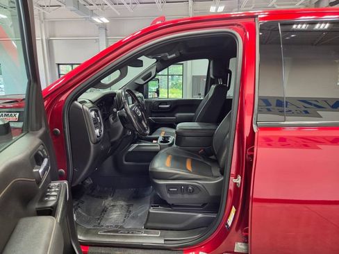 Used 2023 GMC Sierra 2500 AT4 w/ AT4 Preferred Package AWD/4WD image 30