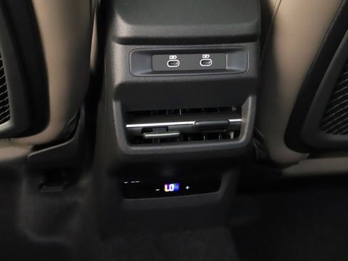 New 2026 Audi Q3 quattro 2.0T AWD/4WD image 21