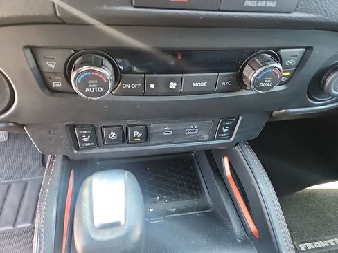 Used 2023 Nissan Frontier Pro-X w/ Pro-X Premium Package RWD image 6