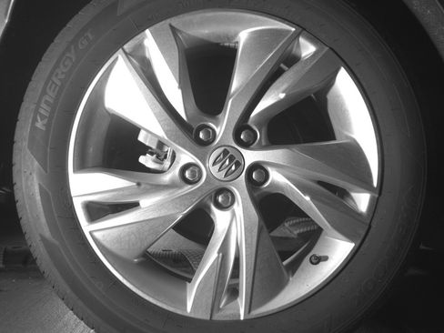 Used 2025 Buick Encore GX Preferred image 15