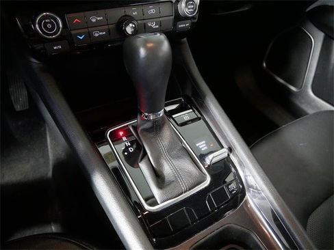 Used 2022 Jeep Compass Latitude image 22