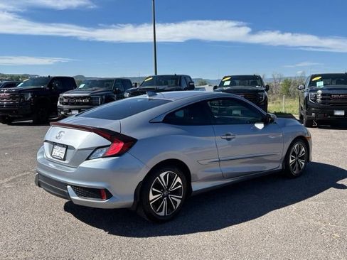 Used 2018 Honda Civic EX-T image 5