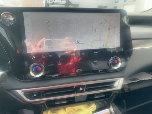 Used 2024 Lexus RX 350 image 13