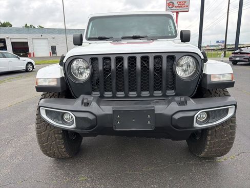 Used 2022 Jeep Gladiator Sport AWD/4WD image 14