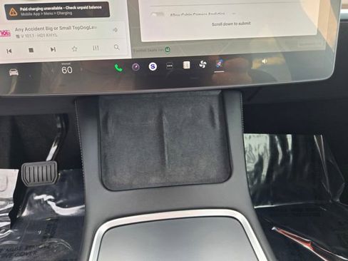 Used 2022 Tesla Model Y Long Range AWD/4WD image 16