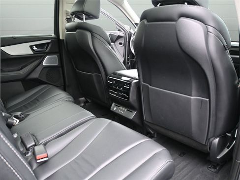 Certified 2025 Acura MDX SH-AWD w/ Technology Package image 21