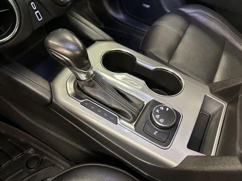 Used 2019 Chevrolet Blazer LT w/ Sun and Wheels Package image 31