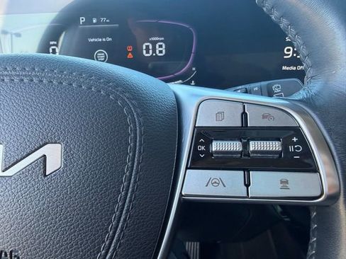 Used 2024 Kia Telluride S w/ S Sunroof Package image 19