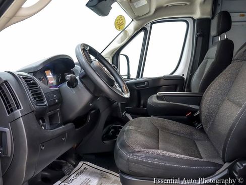 Used 2023 RAM ProMaster 2500 FWD image 11