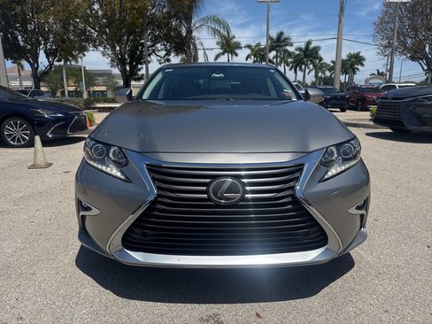Used 2018 Lexus ES 350 w/ Premier Package FWD image 8