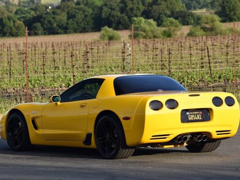 Used 2003 Chevrolet Corvette Z06 w/ Memory Package, 3 Drivers RWD image 22