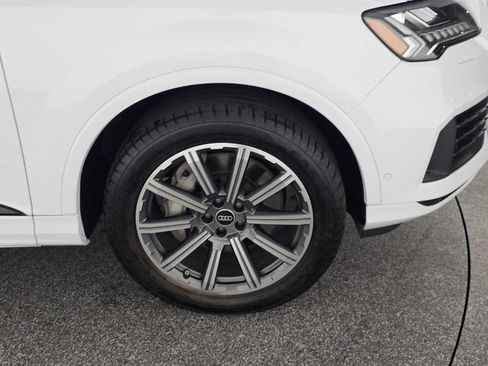 Used 2023 Audi Q7 2.0T Premium Plus AWD/4WD image 9