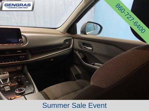 Used 2023 Nissan Rogue SV AWD/4WD image 29