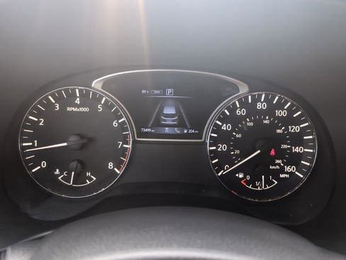 Used 2018 Nissan Pathfinder SL w/ SL Premium Package AWD/4WD image 20