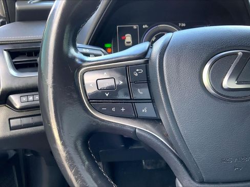 Used 2019 Lexus UX 250h w/ Accessory Package image 22