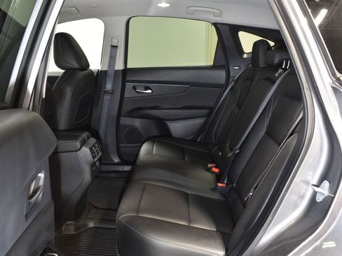 Used 2025 Nissan Murano SV image 26