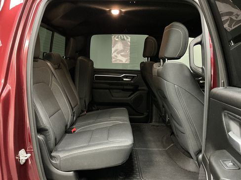 Used 2024 RAM 1500 Big Horn AWD/4WD image 33
